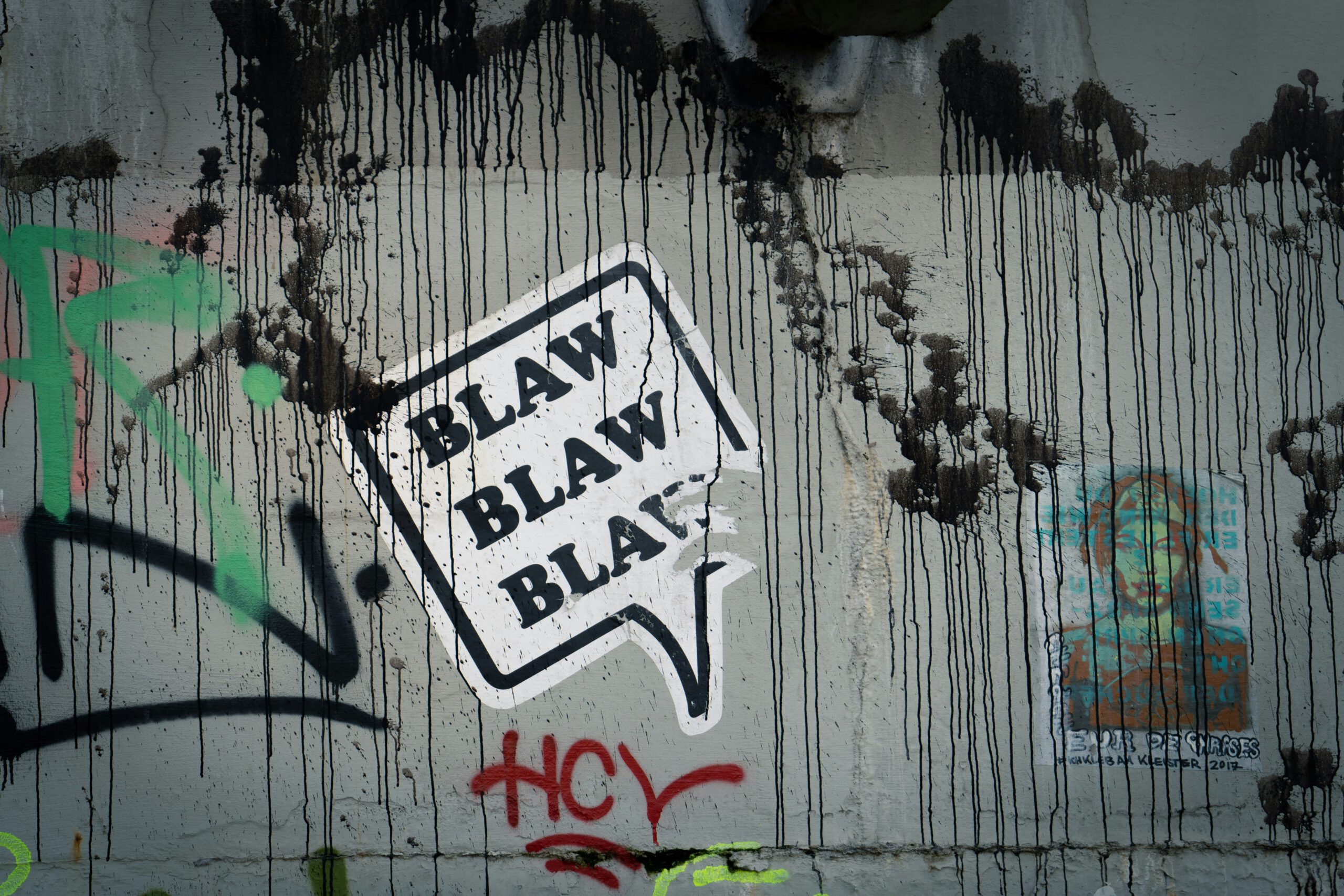 Mehr über den Artikel erfahren Wie Füllwörter & Floskeln Texte zerstören